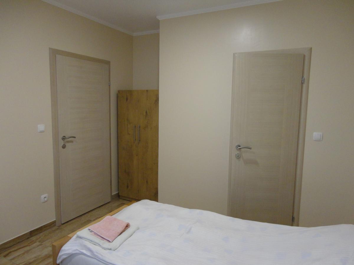 Prenociste "Magnus" Bed and Breakfast Slavonski Brod Buitenkant foto
