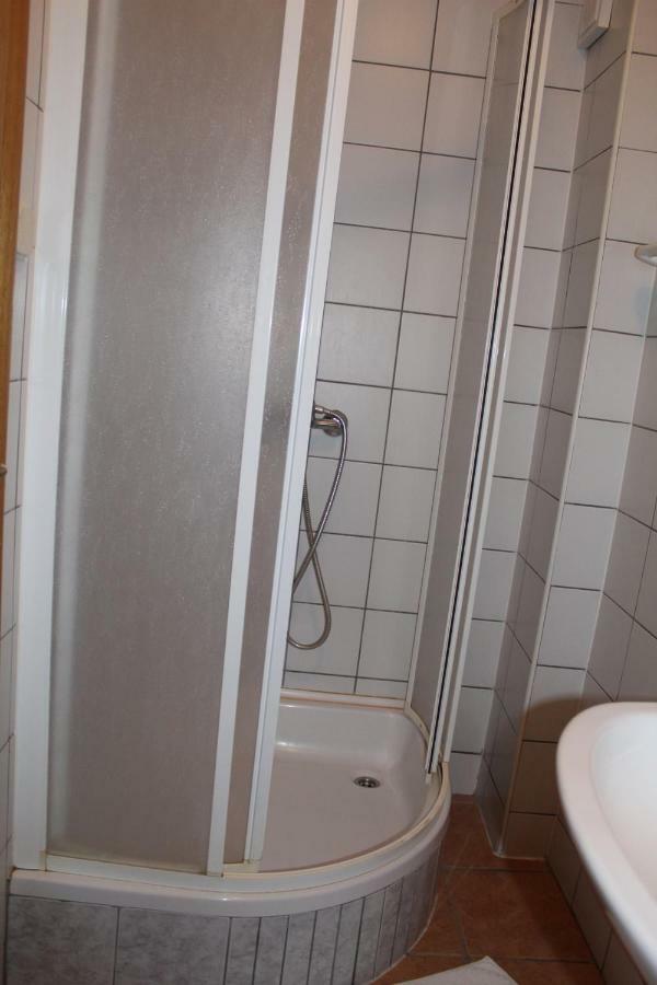 Prenociste "Magnus" Bed and Breakfast Slavonski Brod Buitenkant foto